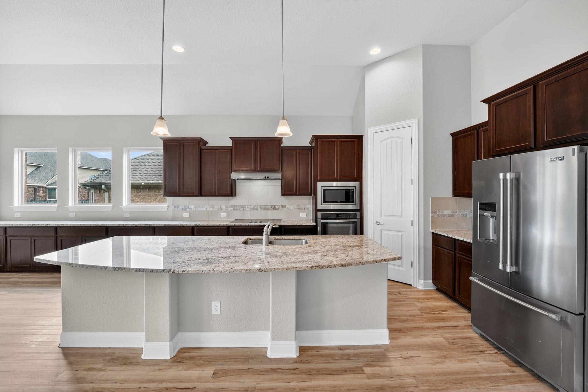 1009  Wolcott Dr, photo 3