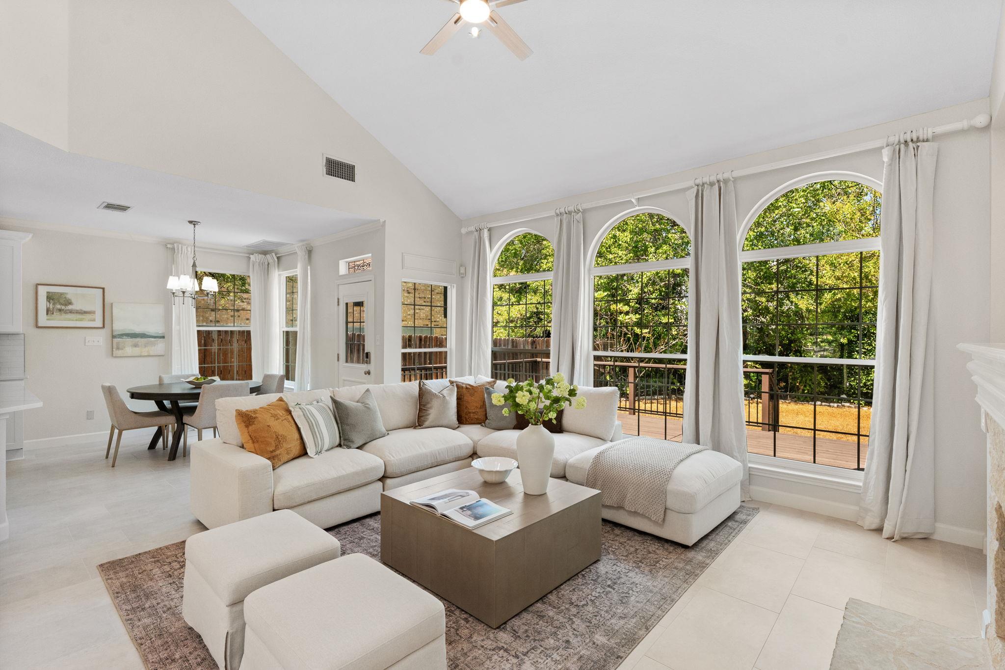 12600  Schreiner Ct, photo 3