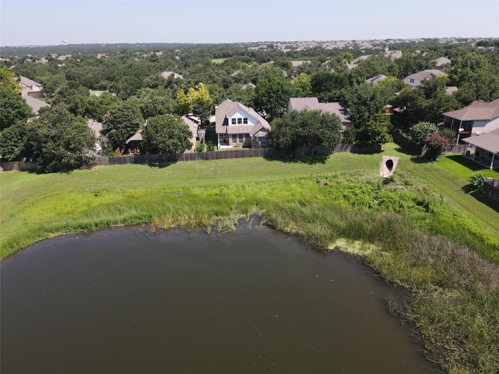 3831  Aqua Ln, photo 4