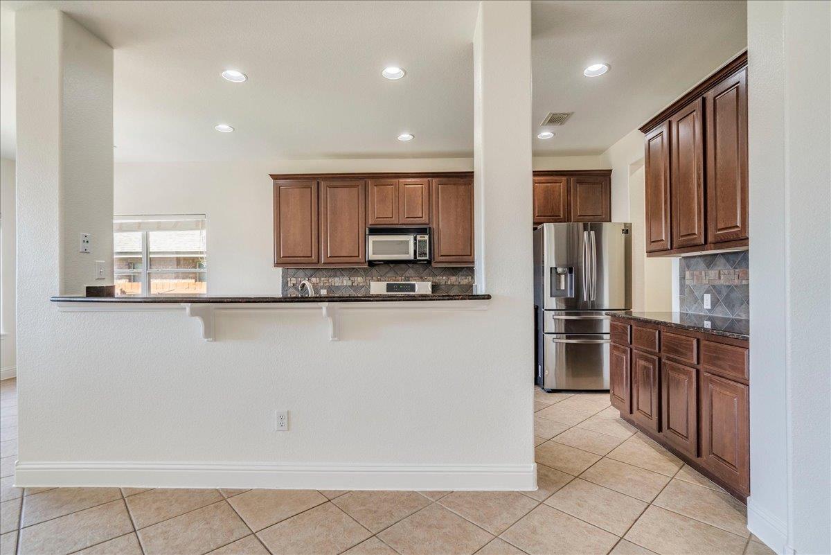 3831  Aqua Ln, photo 10