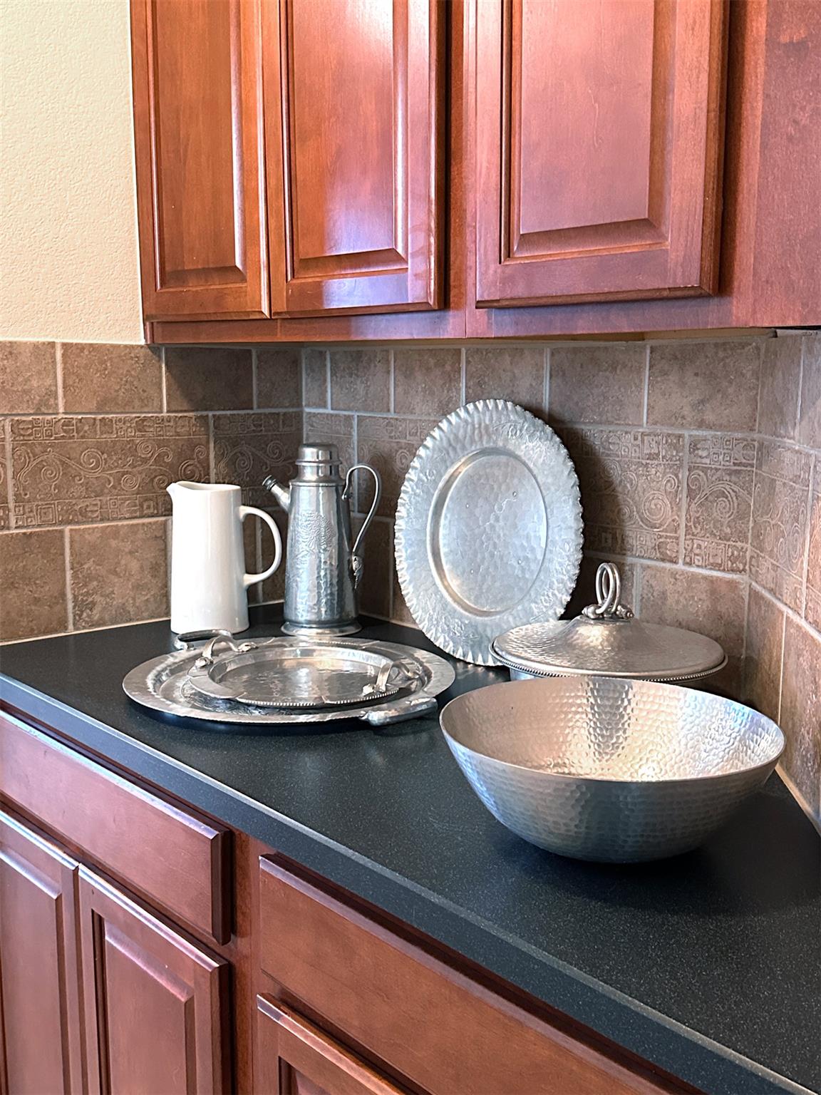 10512  Thoroughbred Dr, photo 12