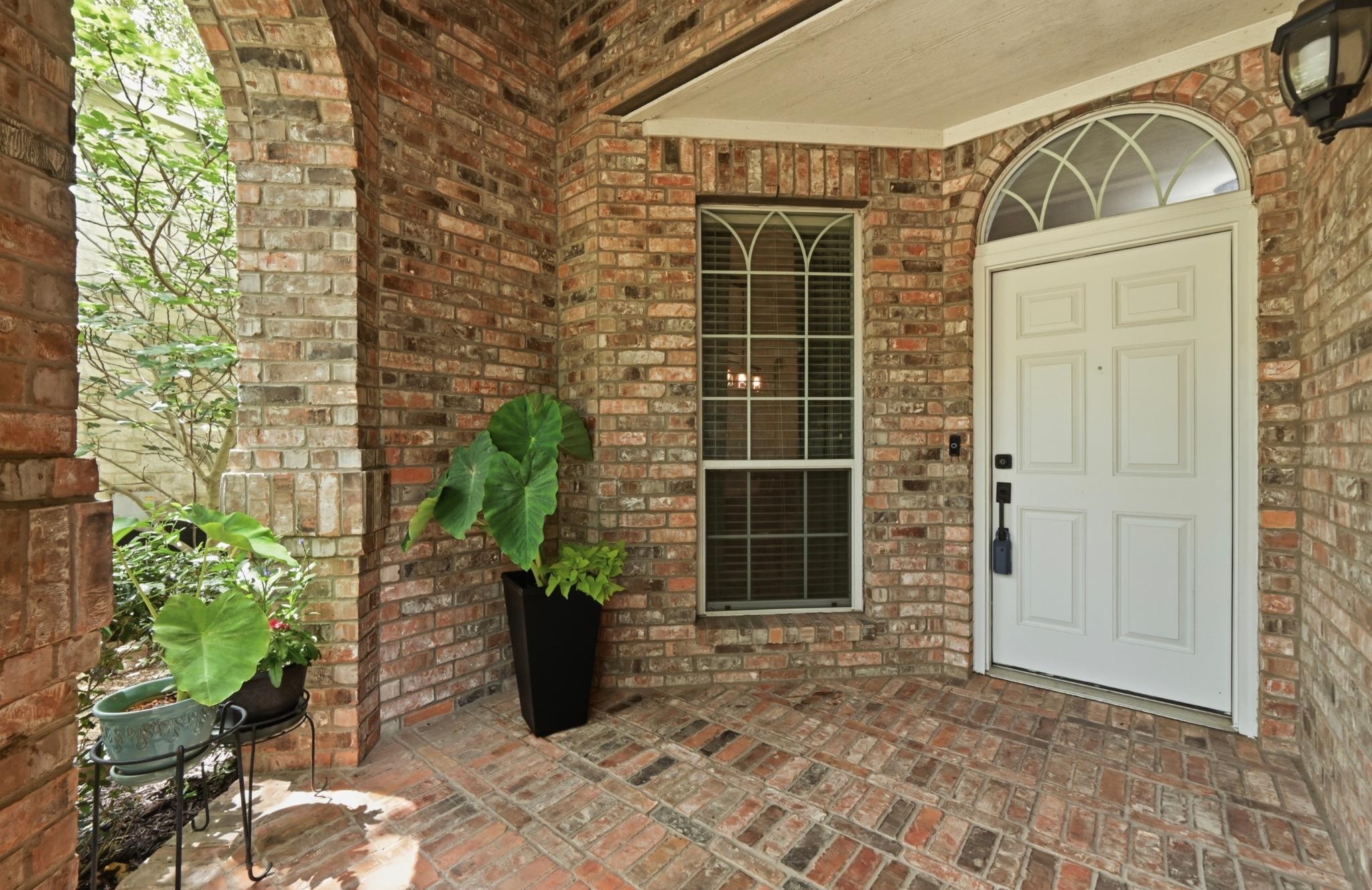 10512  Thoroughbred Dr, photo 6