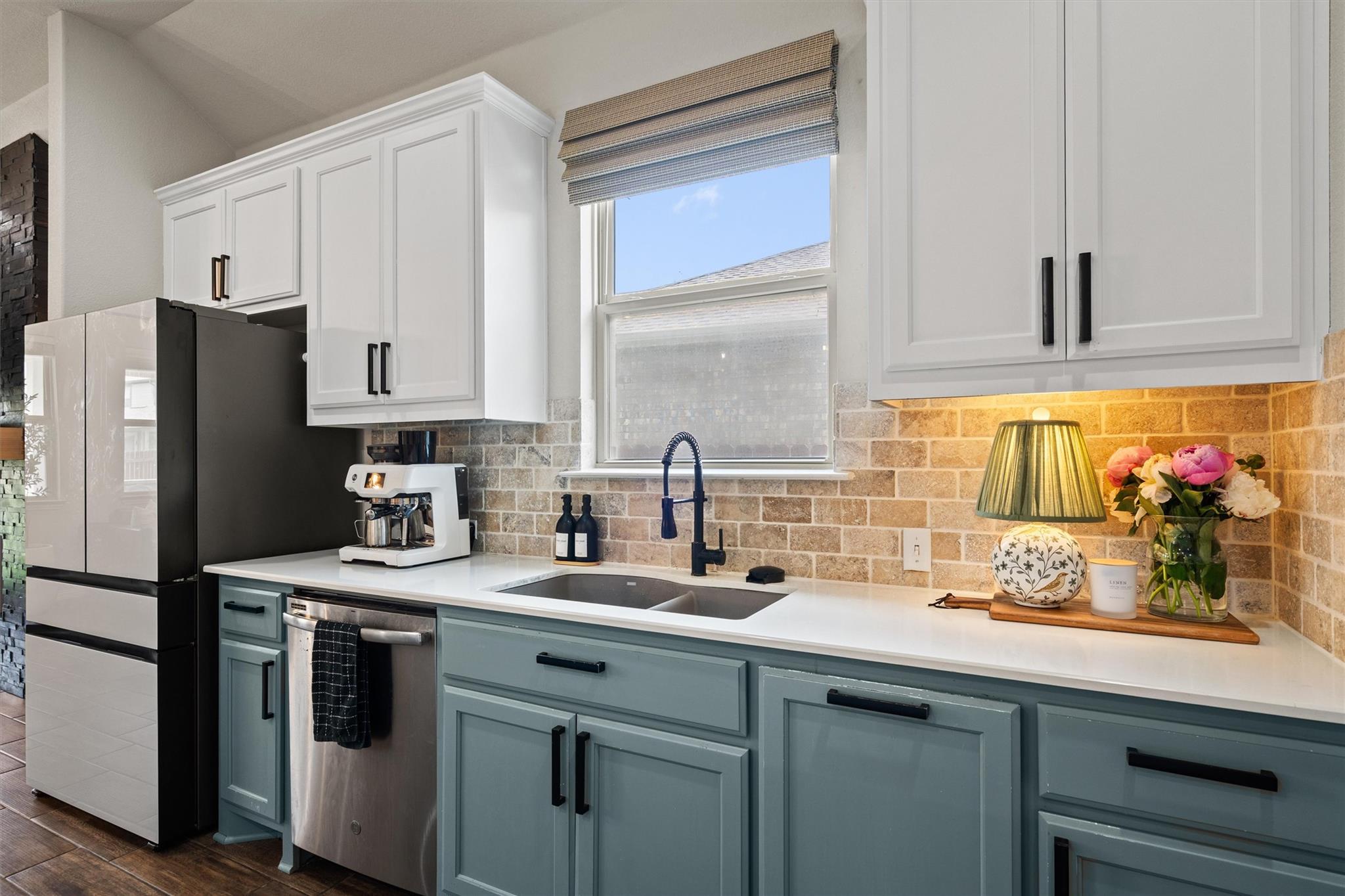 705  Hereford Loop, photo 10