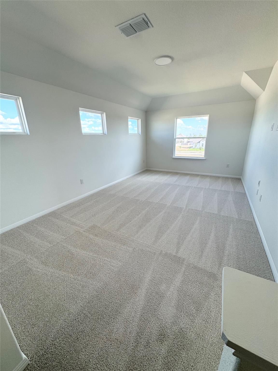 185  Young St, photo 5