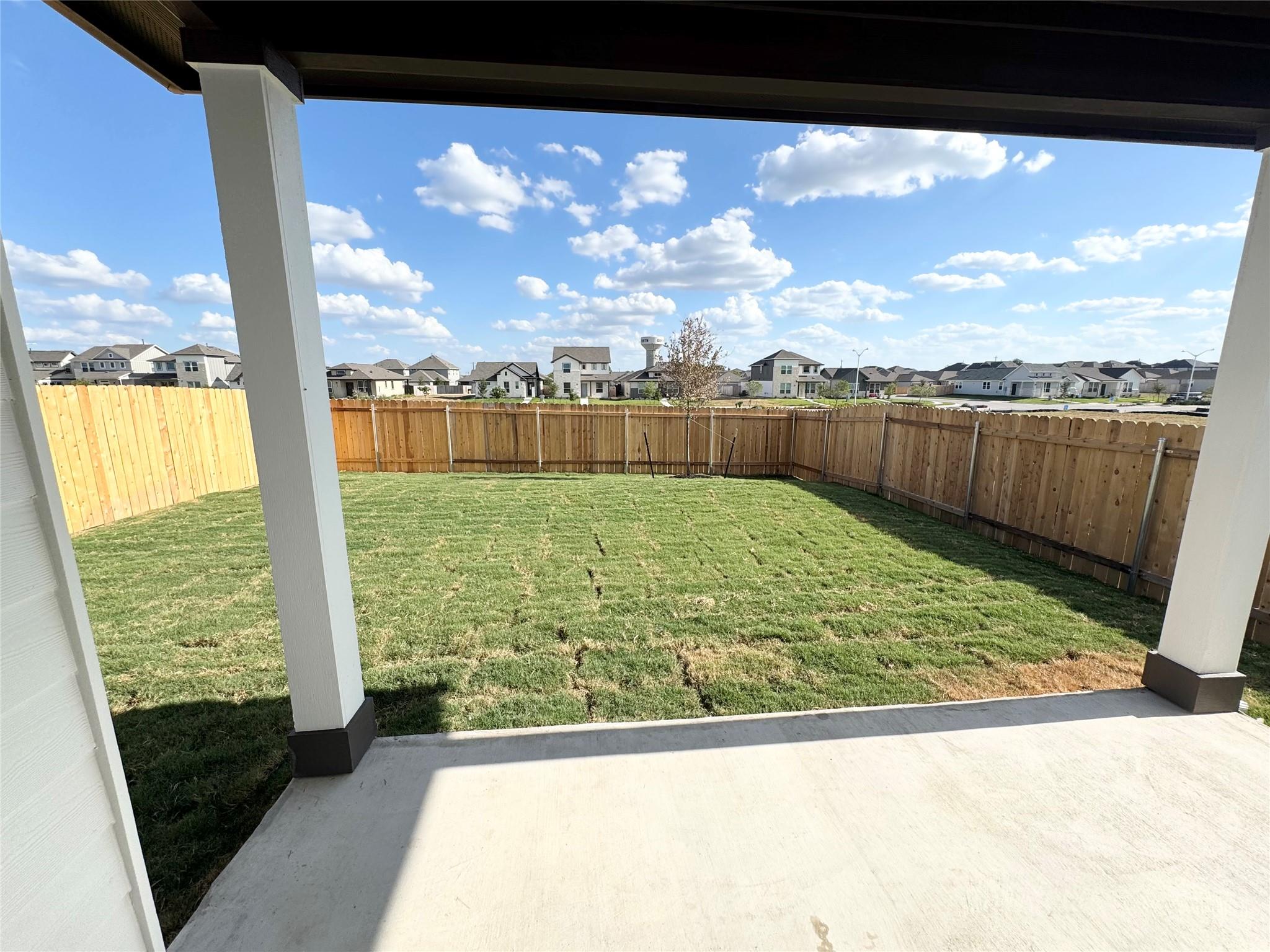 185  Young St, photo 8