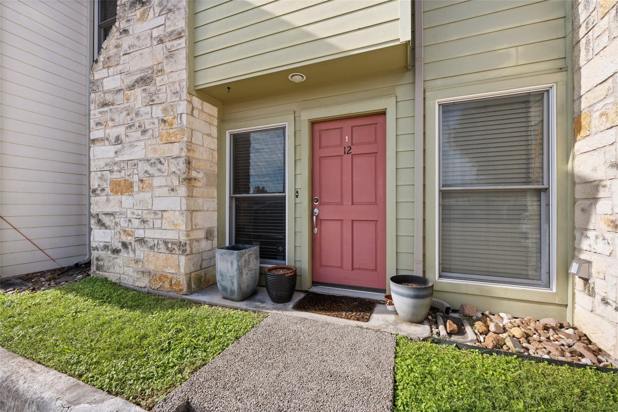 6900 E Riverside Dr  #12, photo 2