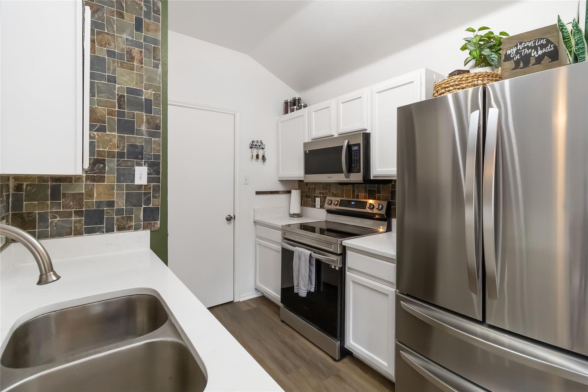 106  Shadow Wood Trl, photo 12