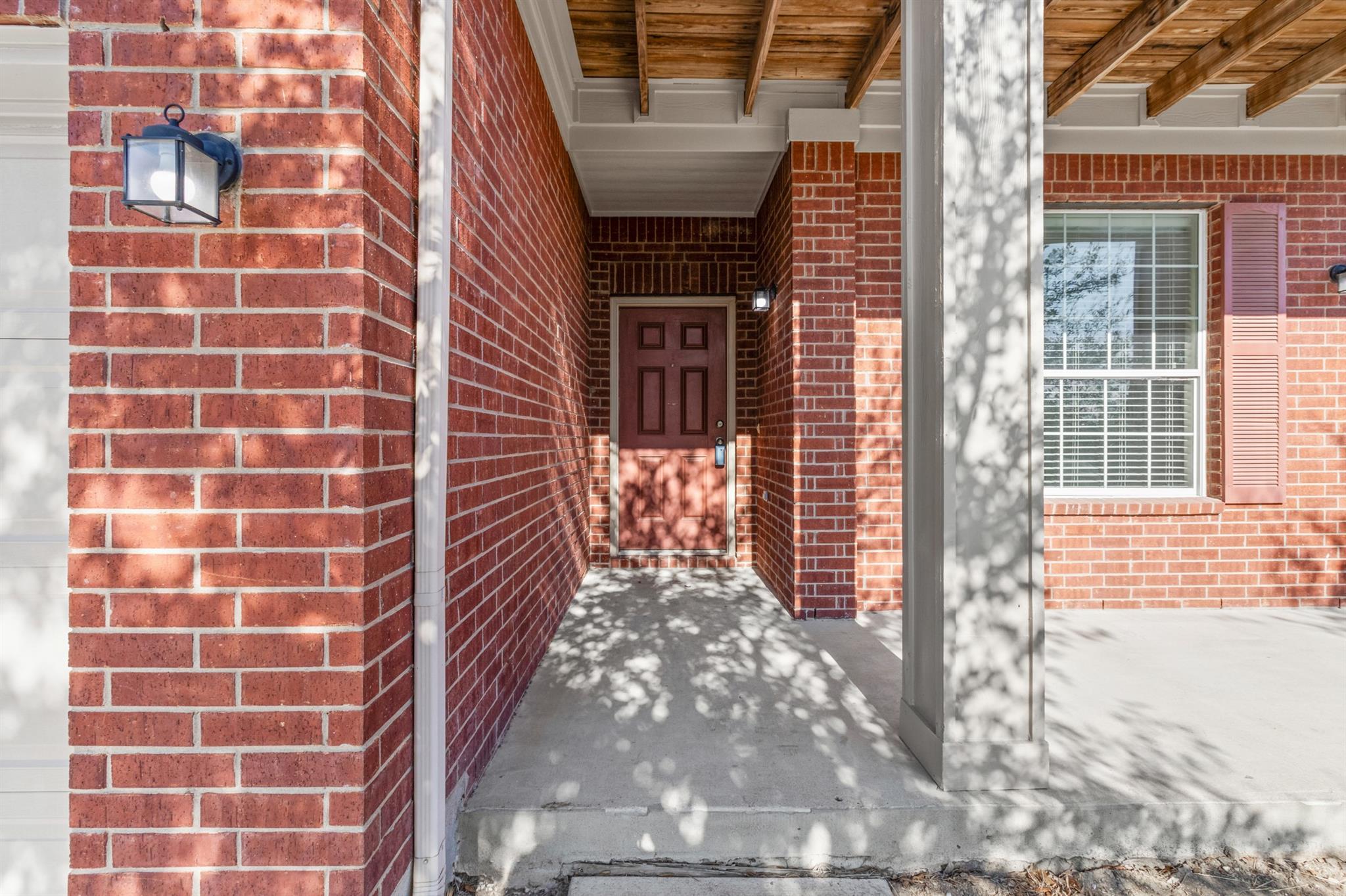 5905  Adair Dr, photo 2