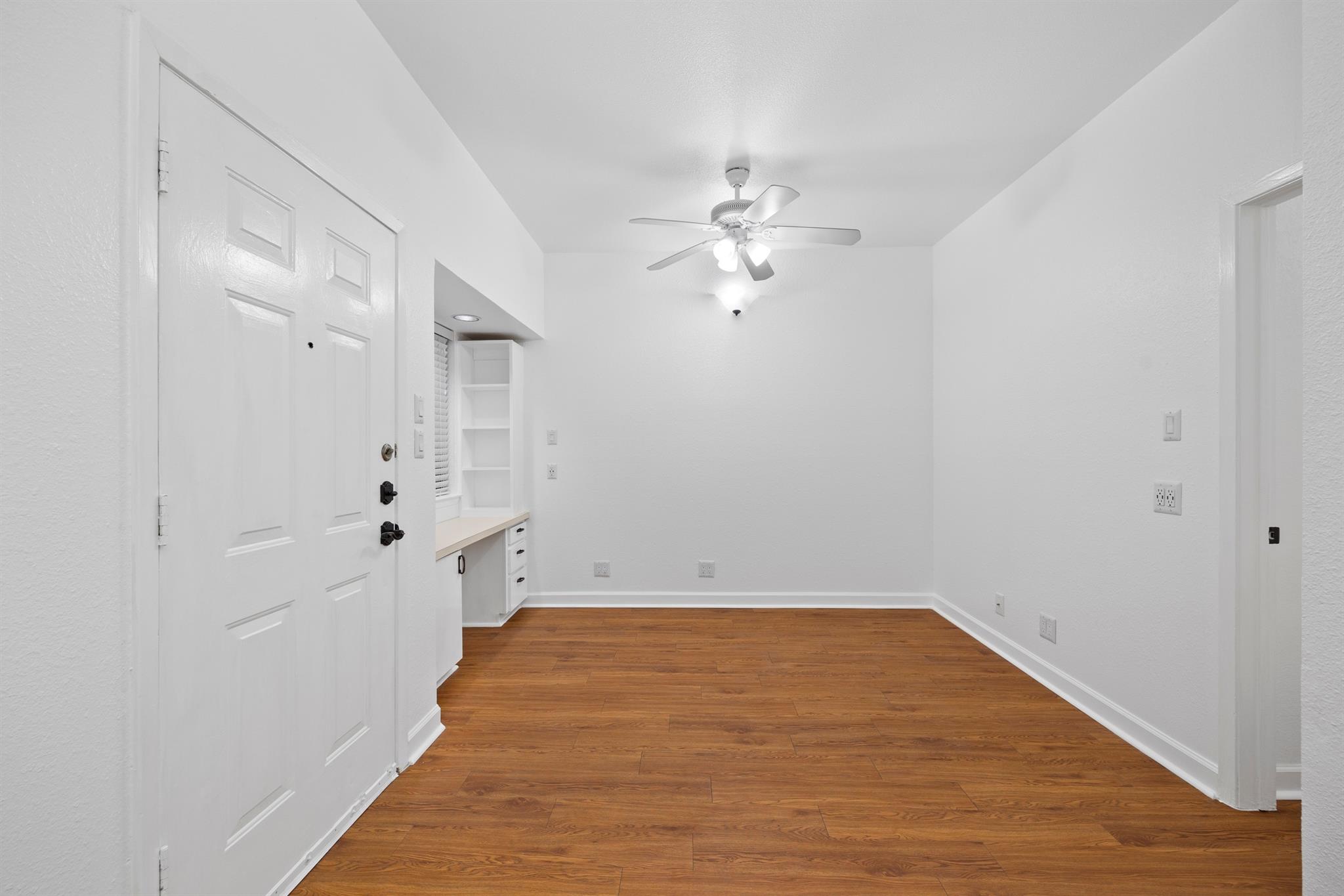 3316  Guadalupe St  #213, photo 4