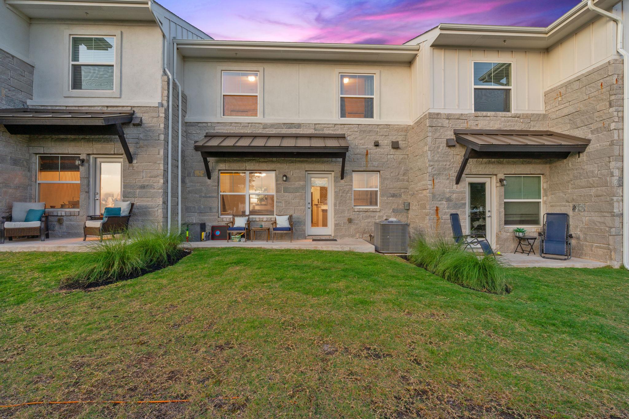 2260  Local Rebel Loop, photo 11
