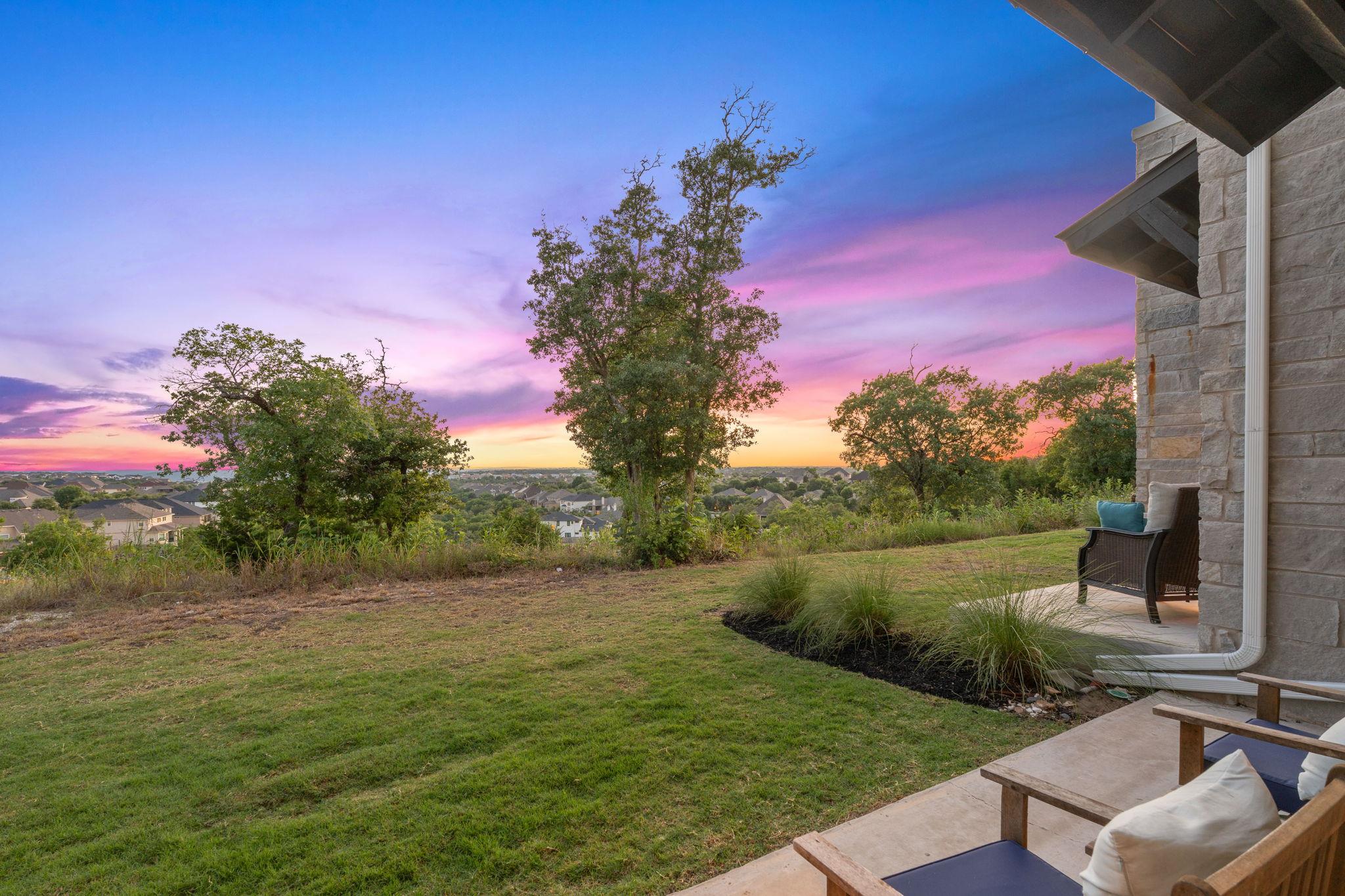 2260  Local Rebel Loop, photo 6