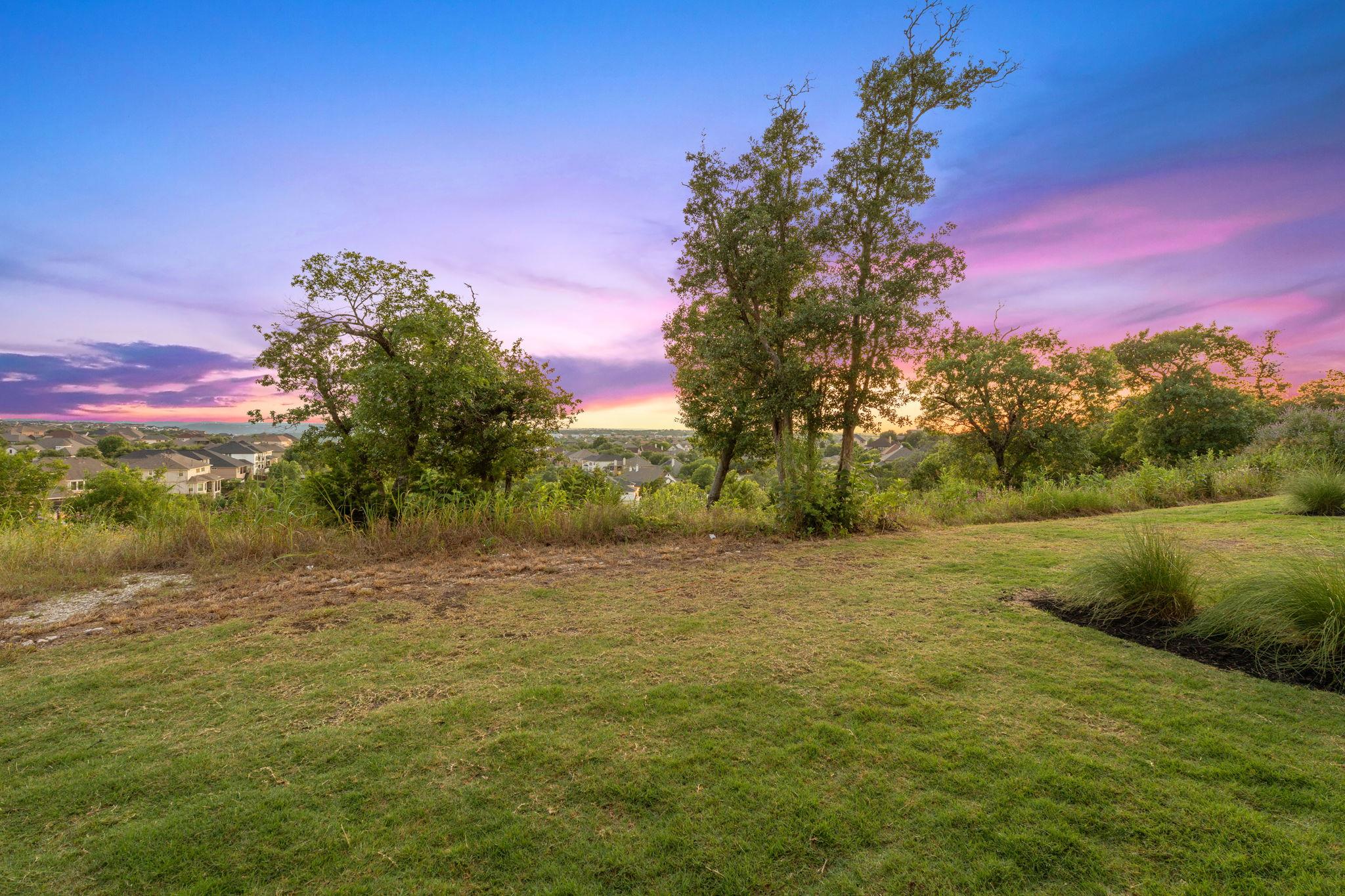 2260  Local Rebel Loop, photo 7