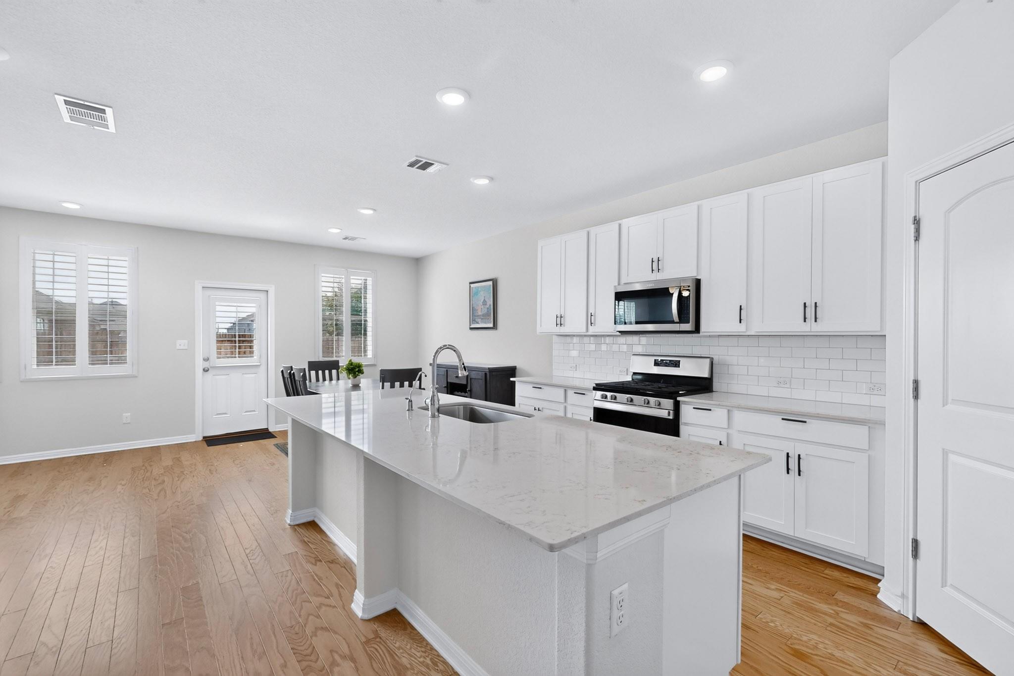 12104  Texana Trl, photo 4