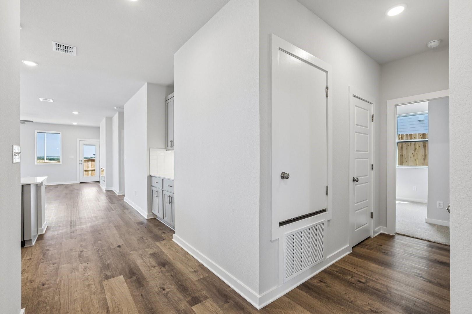 5416  San Pietro Dr, photo 5