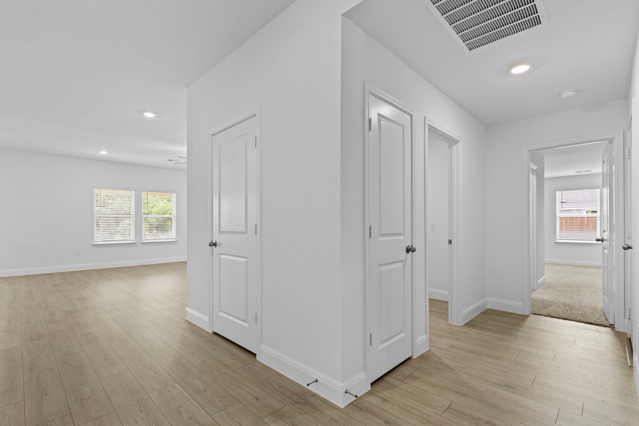 277  Rivers Edge Dr, photo 2