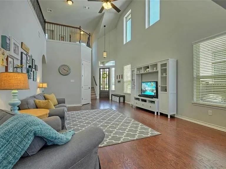 1324  Clearwing Cir, photo 4