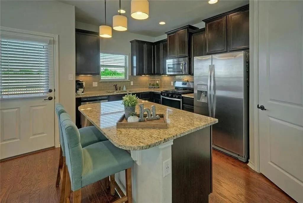 1324  Clearwing Cir, photo 5