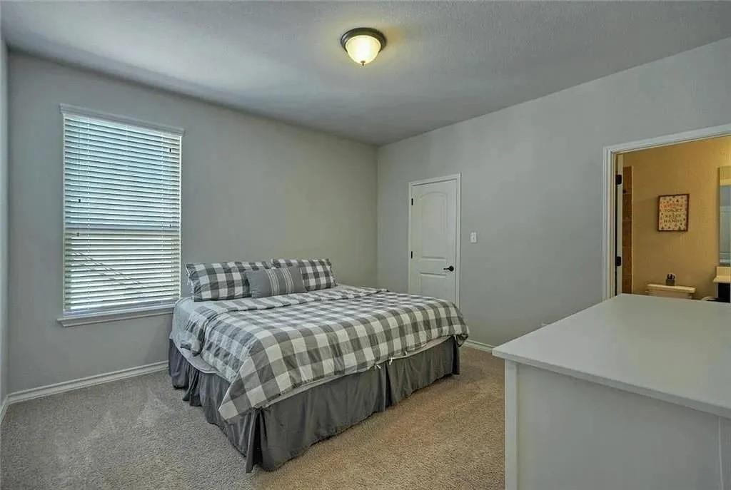 1324  Clearwing Cir, photo 8