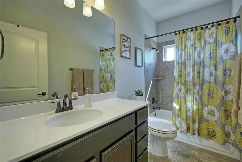 1324  Clearwing Cir, photo 10
