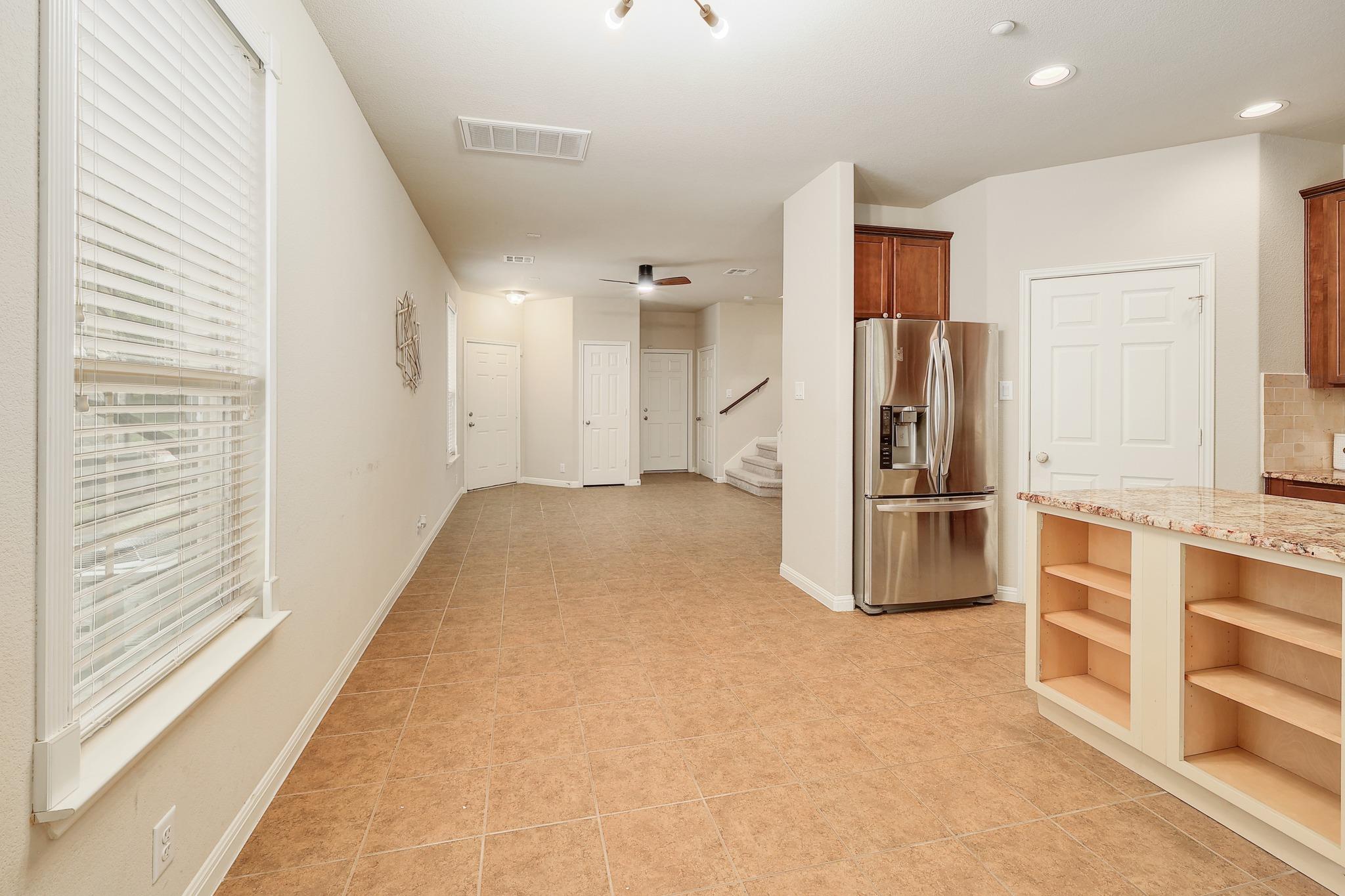 1310  Parmer Ln  #1902, photo 10