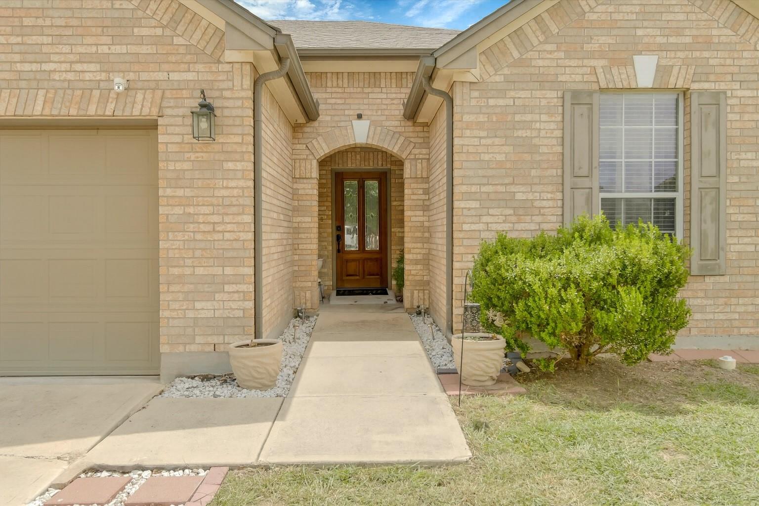 460  Waterleaf Blvd, photo 3