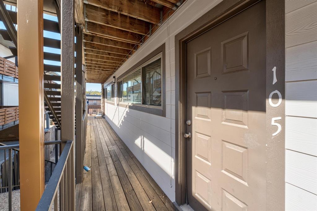 2404  Longview St  #105, photo 3