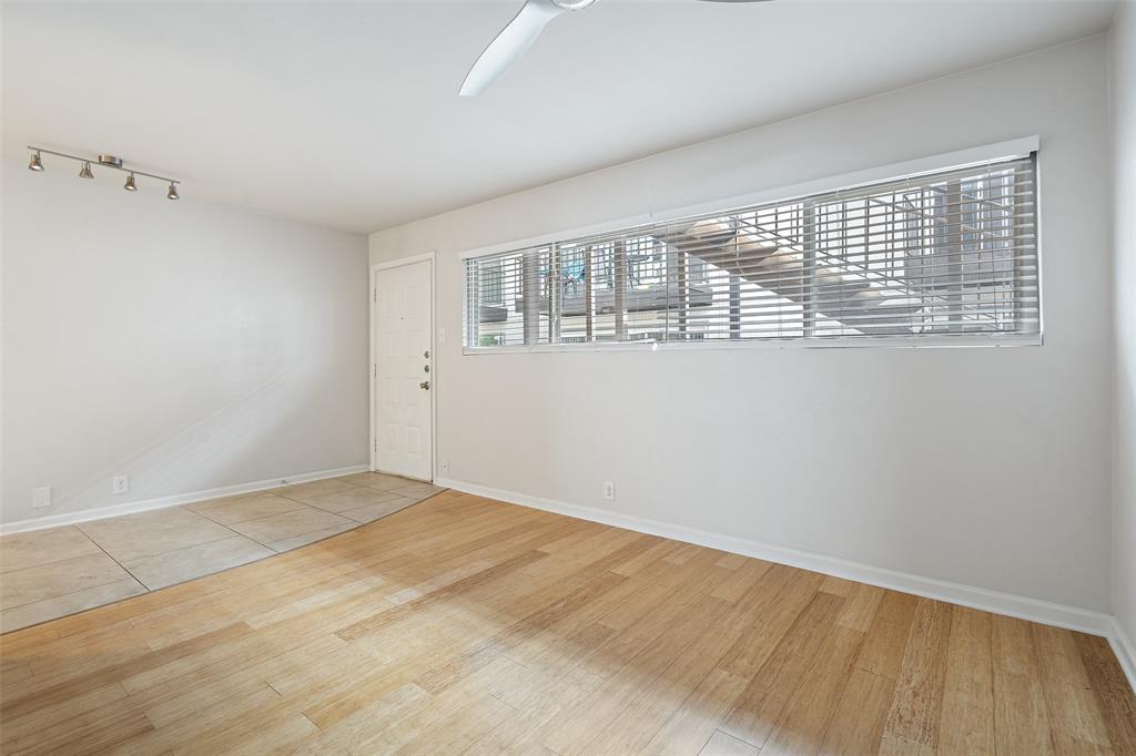 2404  Longview St  #105, photo 5