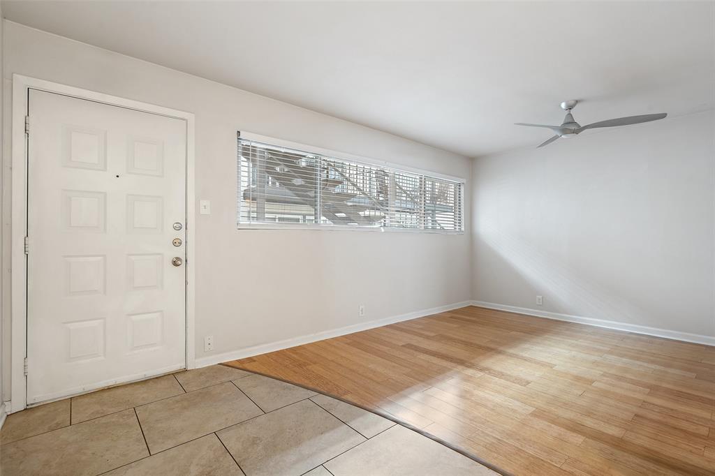 2404  Longview St  #105, photo 7