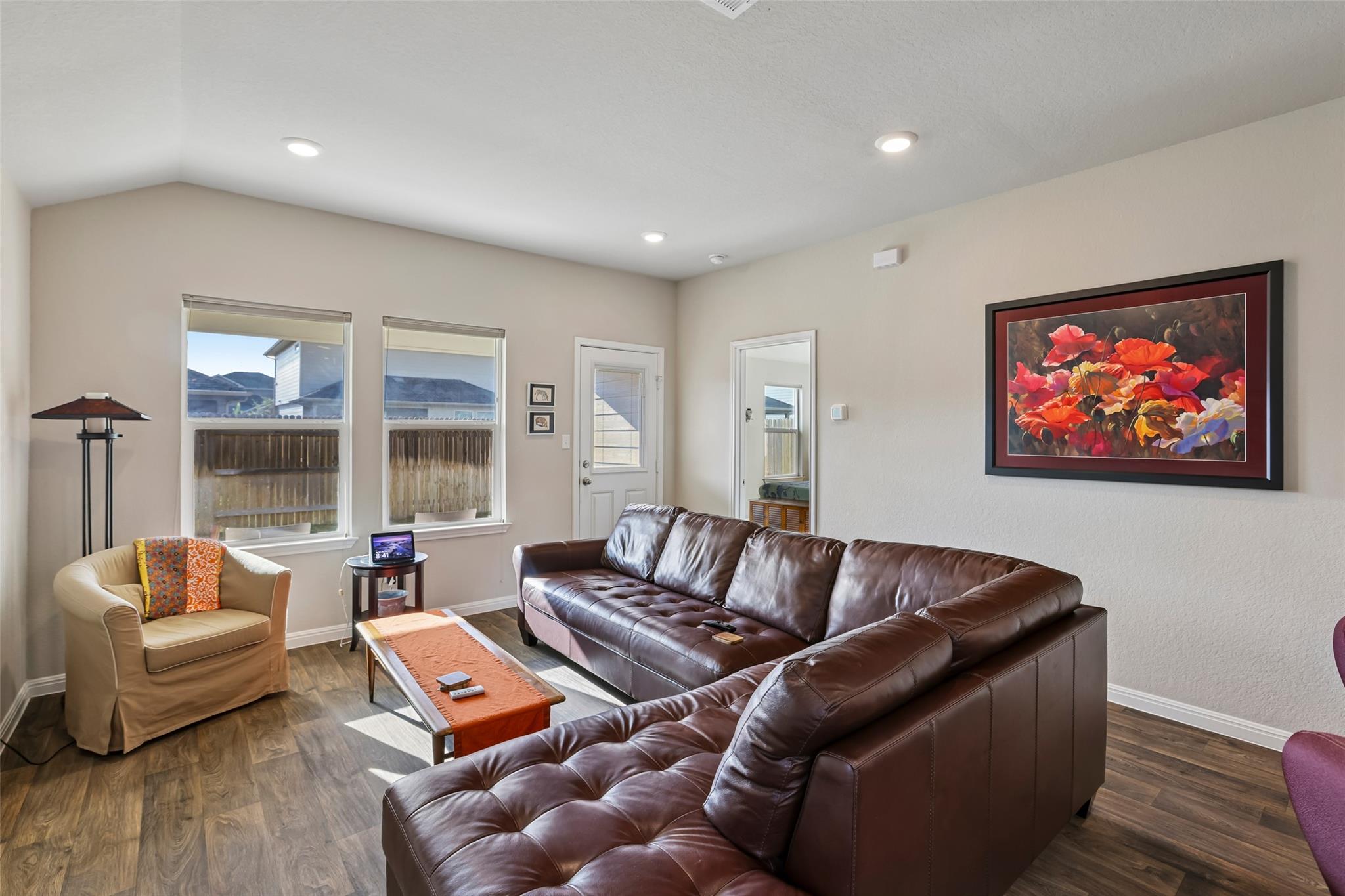 215  Tributary Way, photo 3