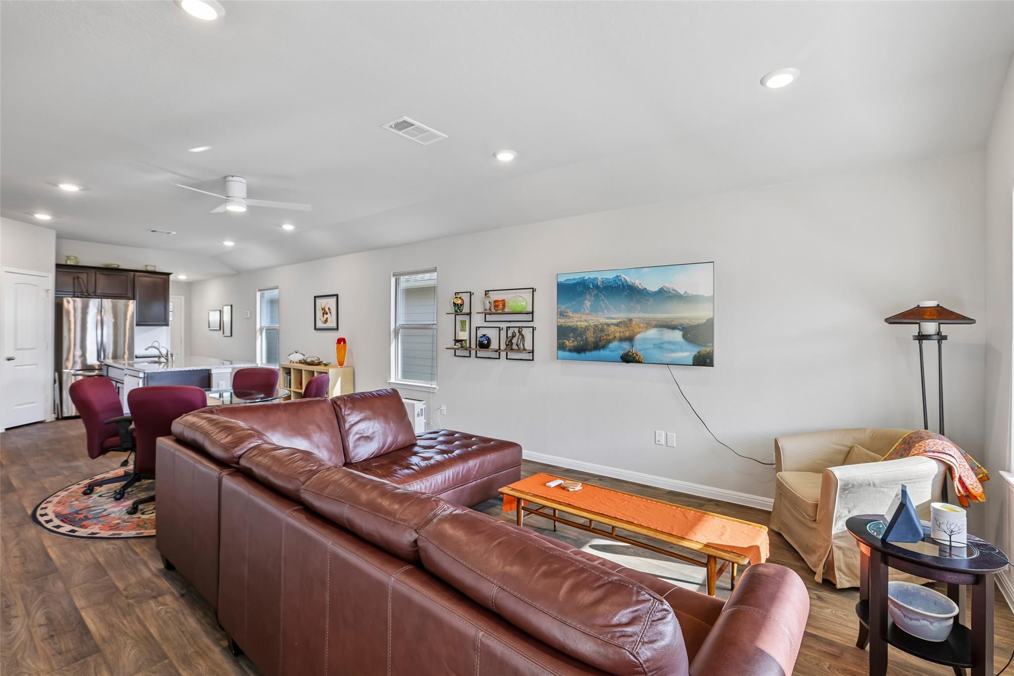 215  Tributary Way, photo 5