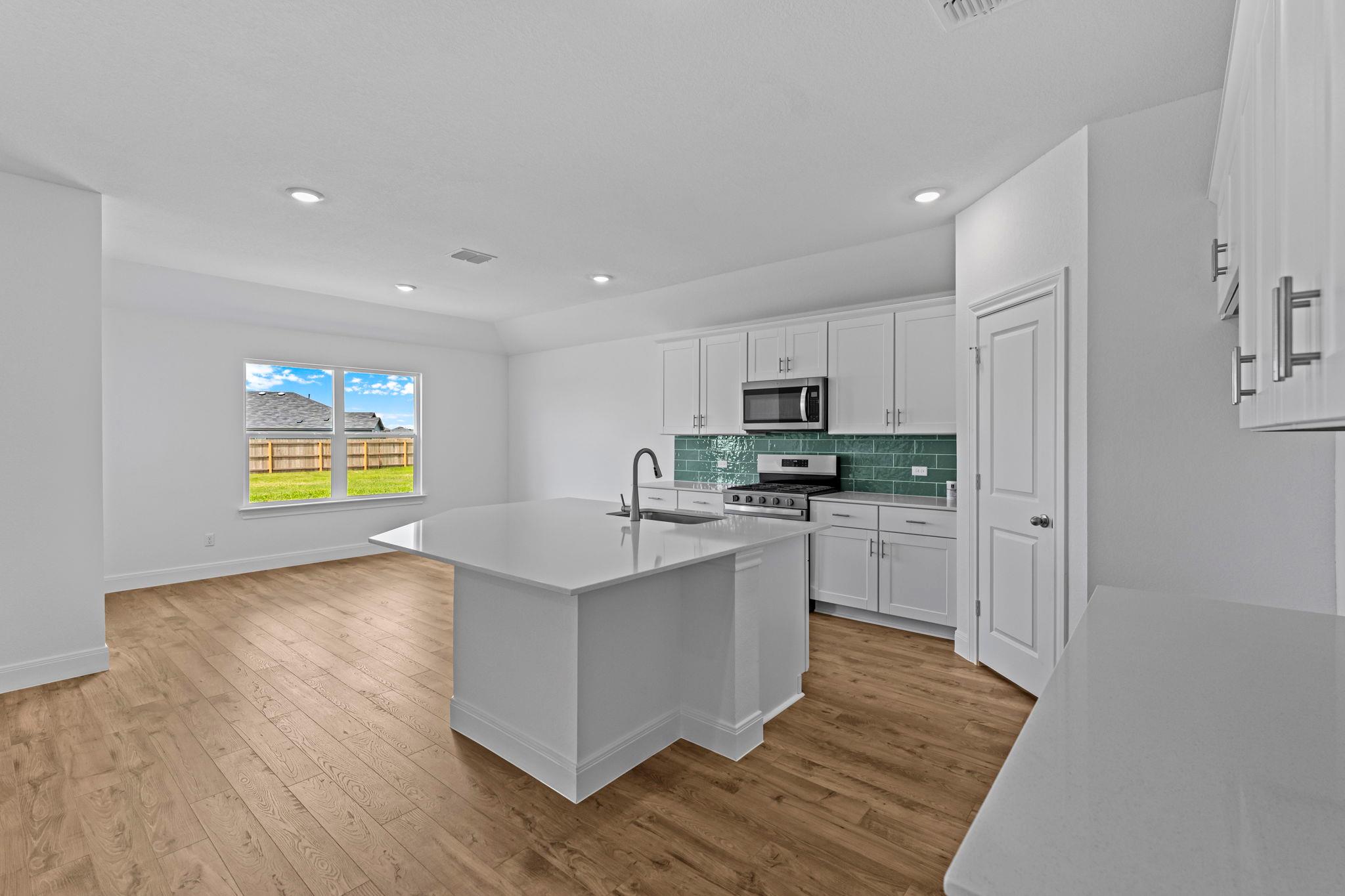 156  Great Northern Dr, photo 11