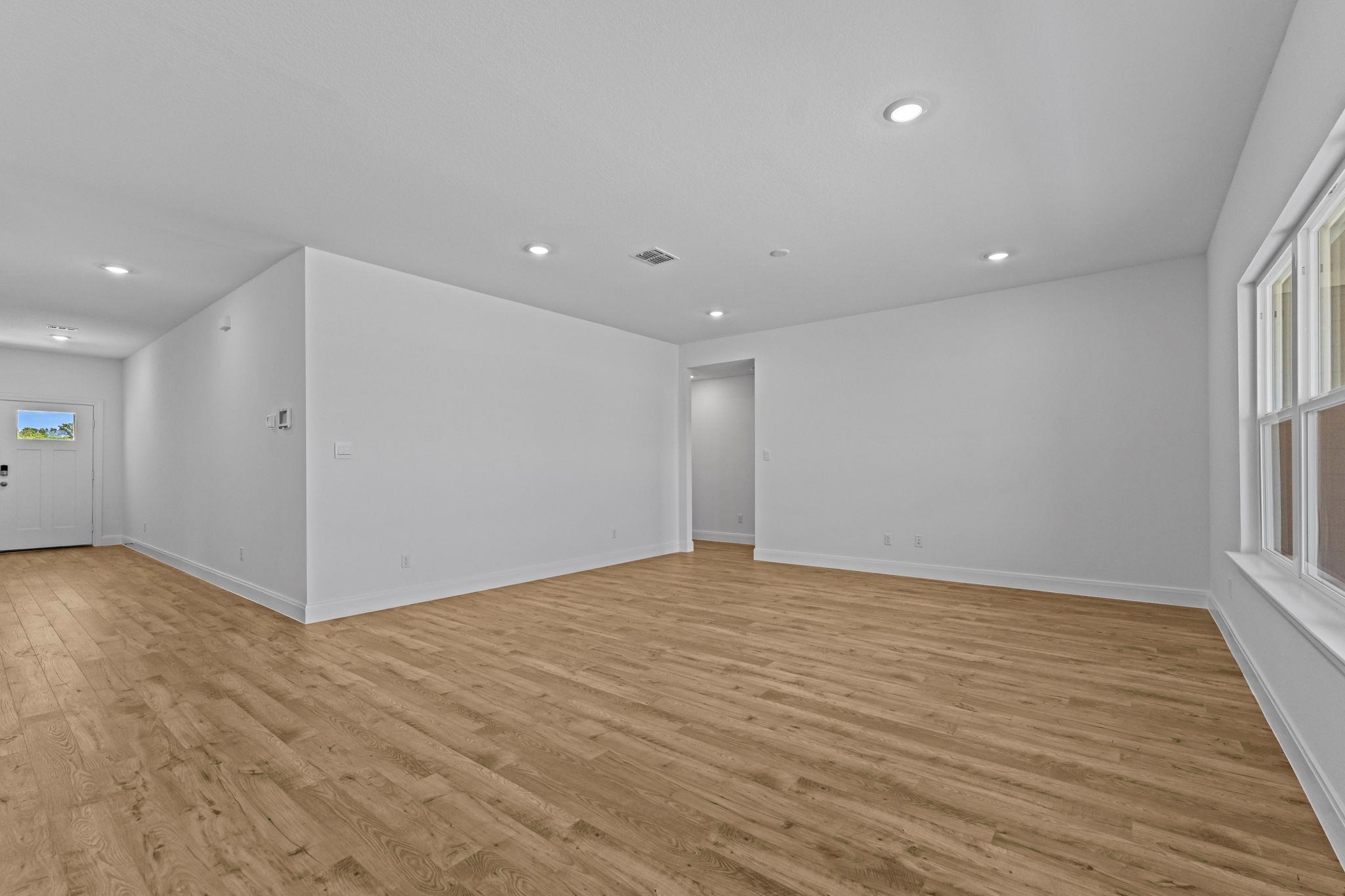 156  Great Northern Dr, photo 6
