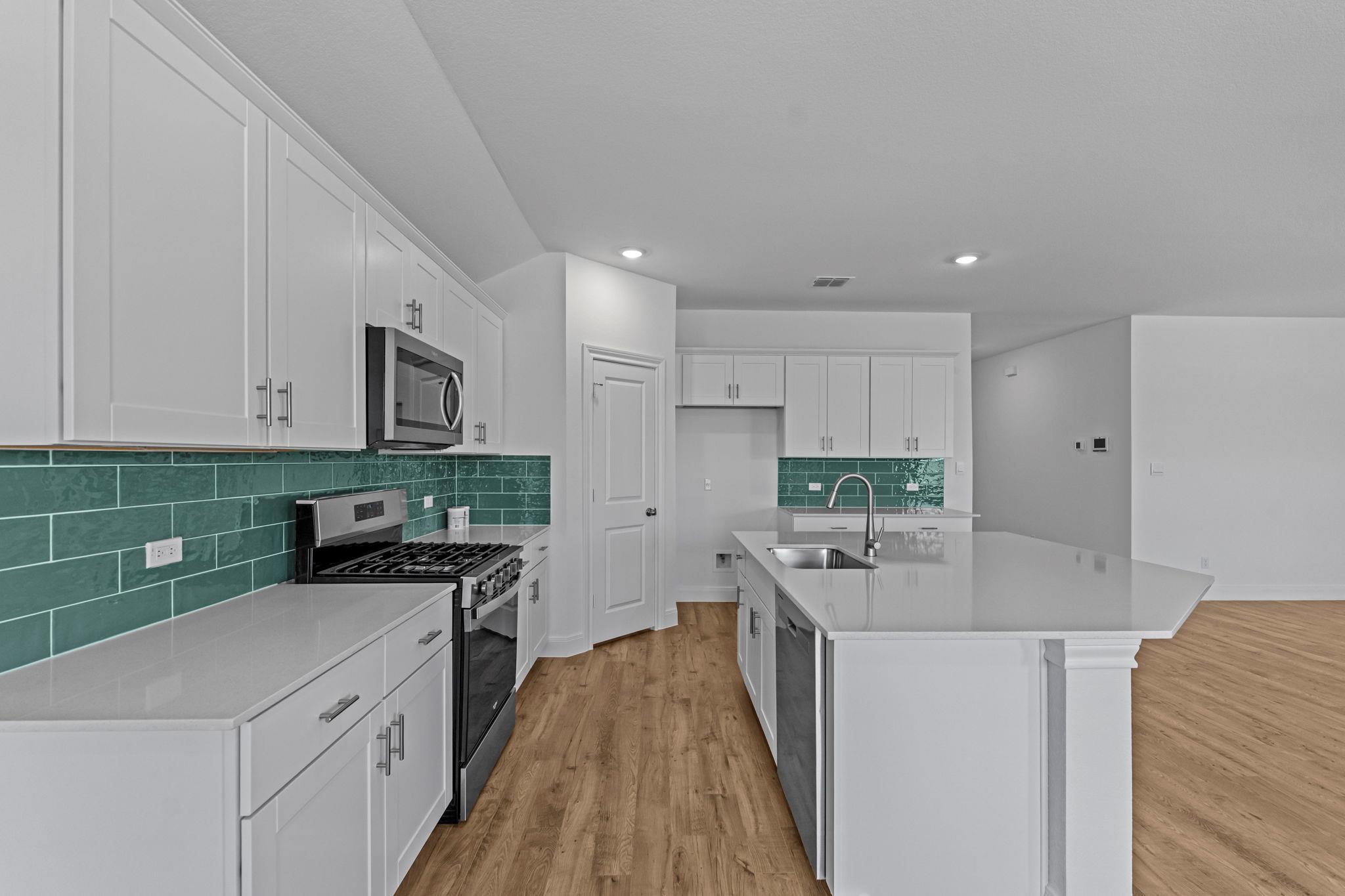 156  Great Northern Dr, photo 10
