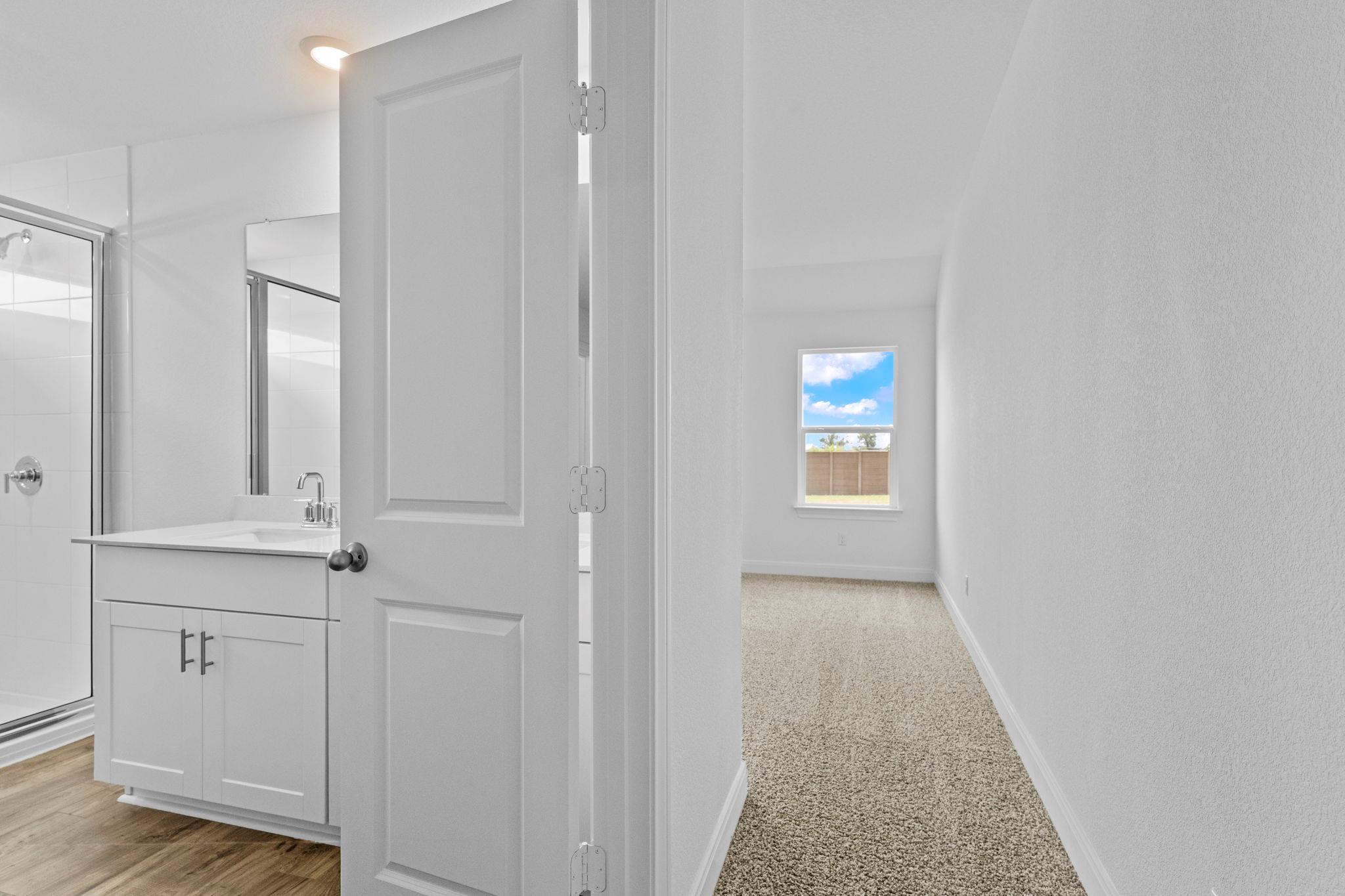 137  Union Pacific Dr, photo 12
