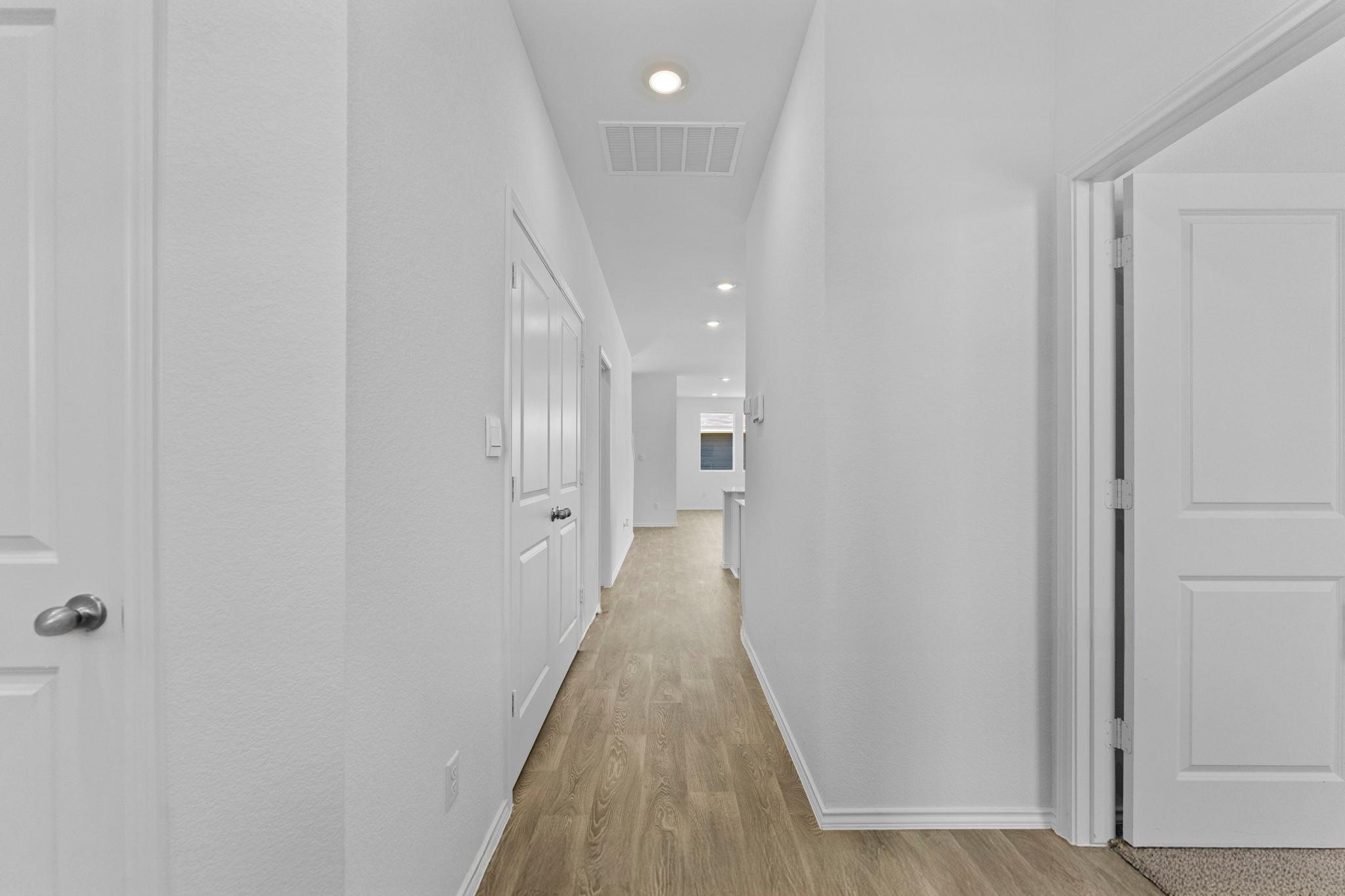 325 Santo Domingo Rd photo 4