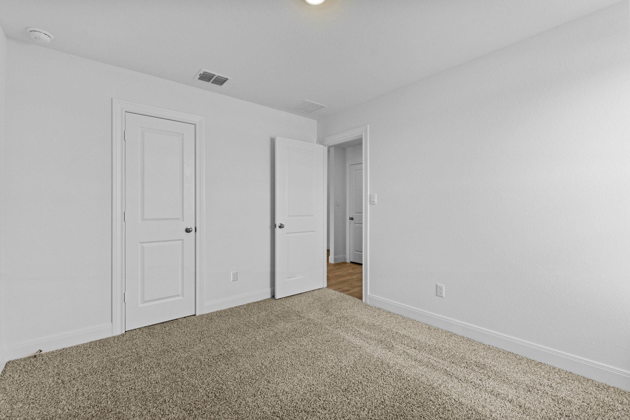119  Union Pacific Dr, photo 11
