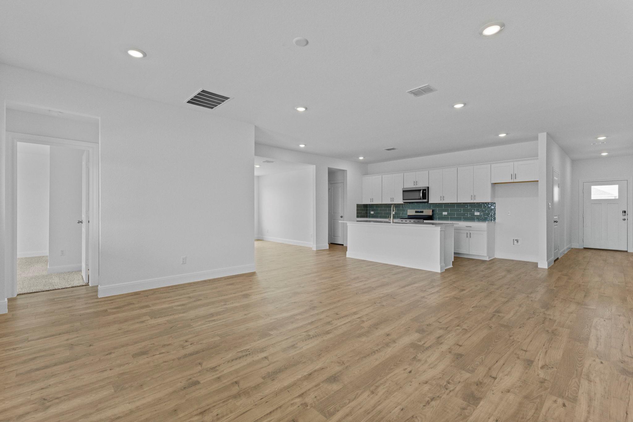 119  Union Pacific Dr, photo 7
