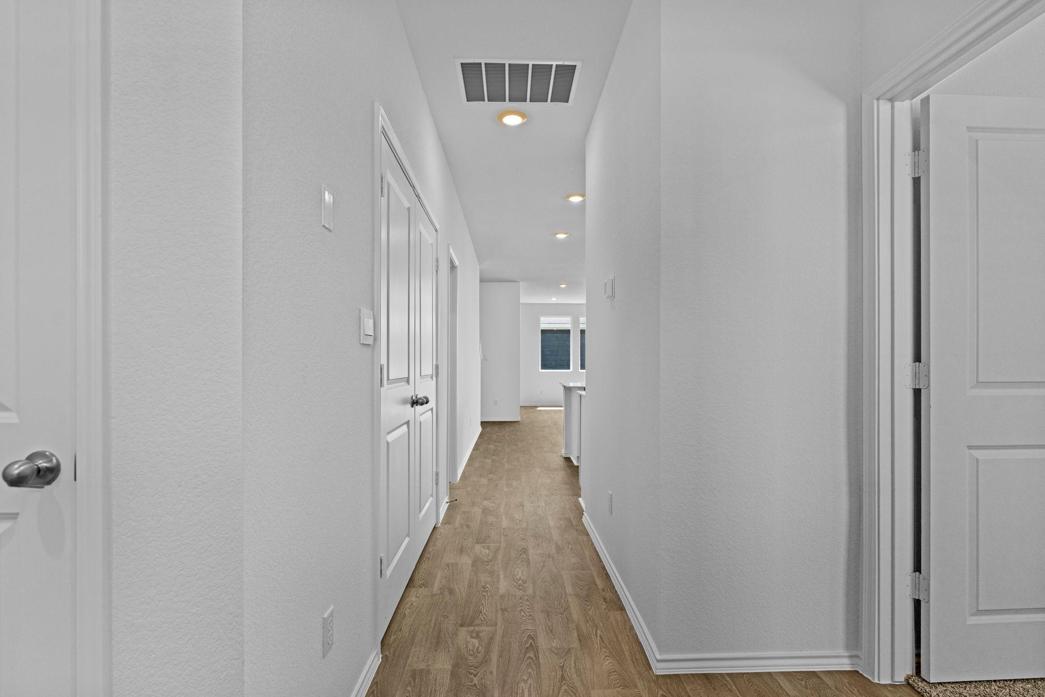 306 Santo Domingo Rd photo 4