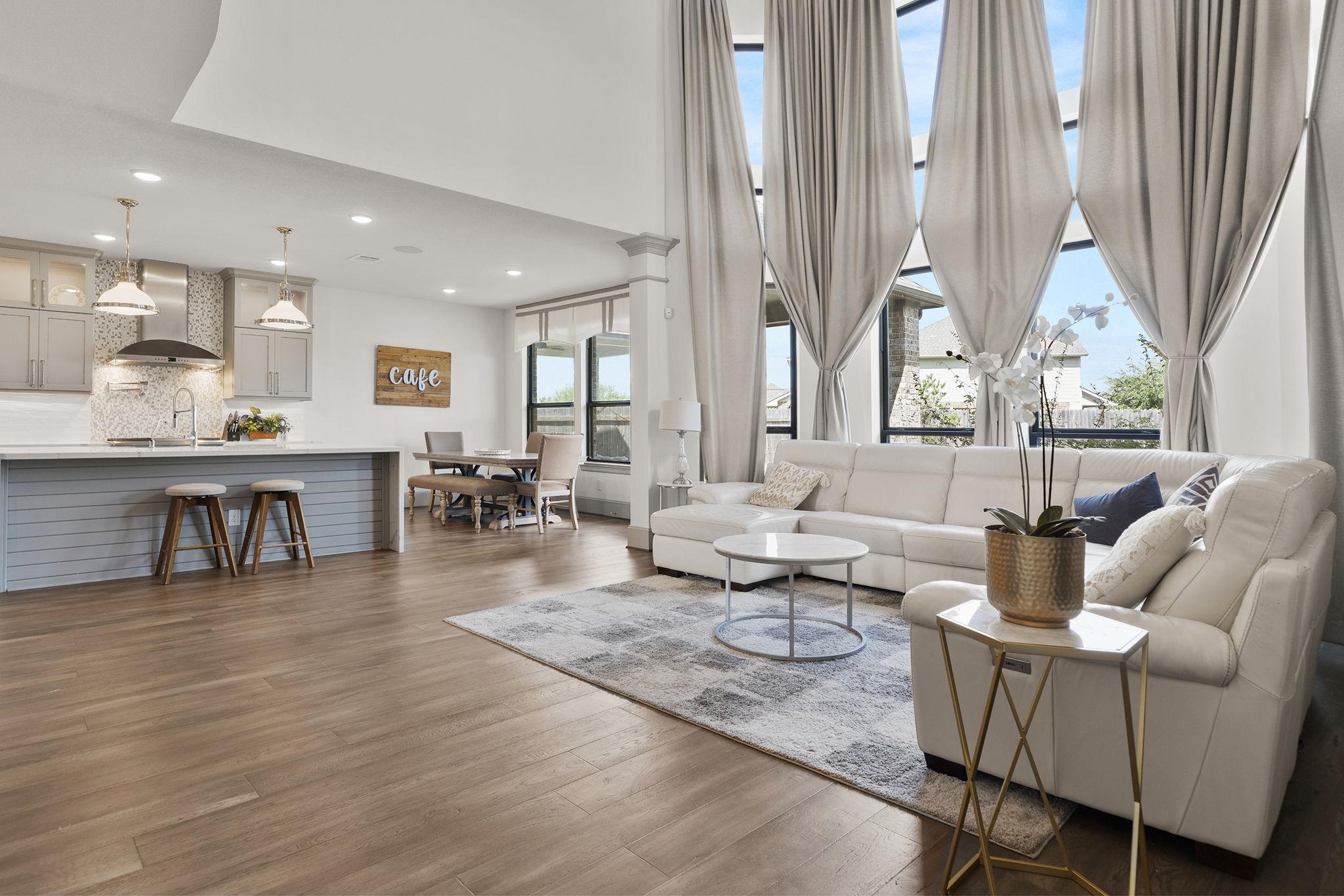 109  Leon Loop, photo 11