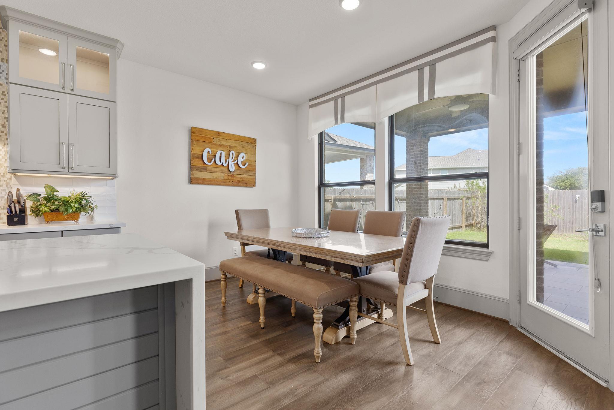 109  Leon Loop, photo 12