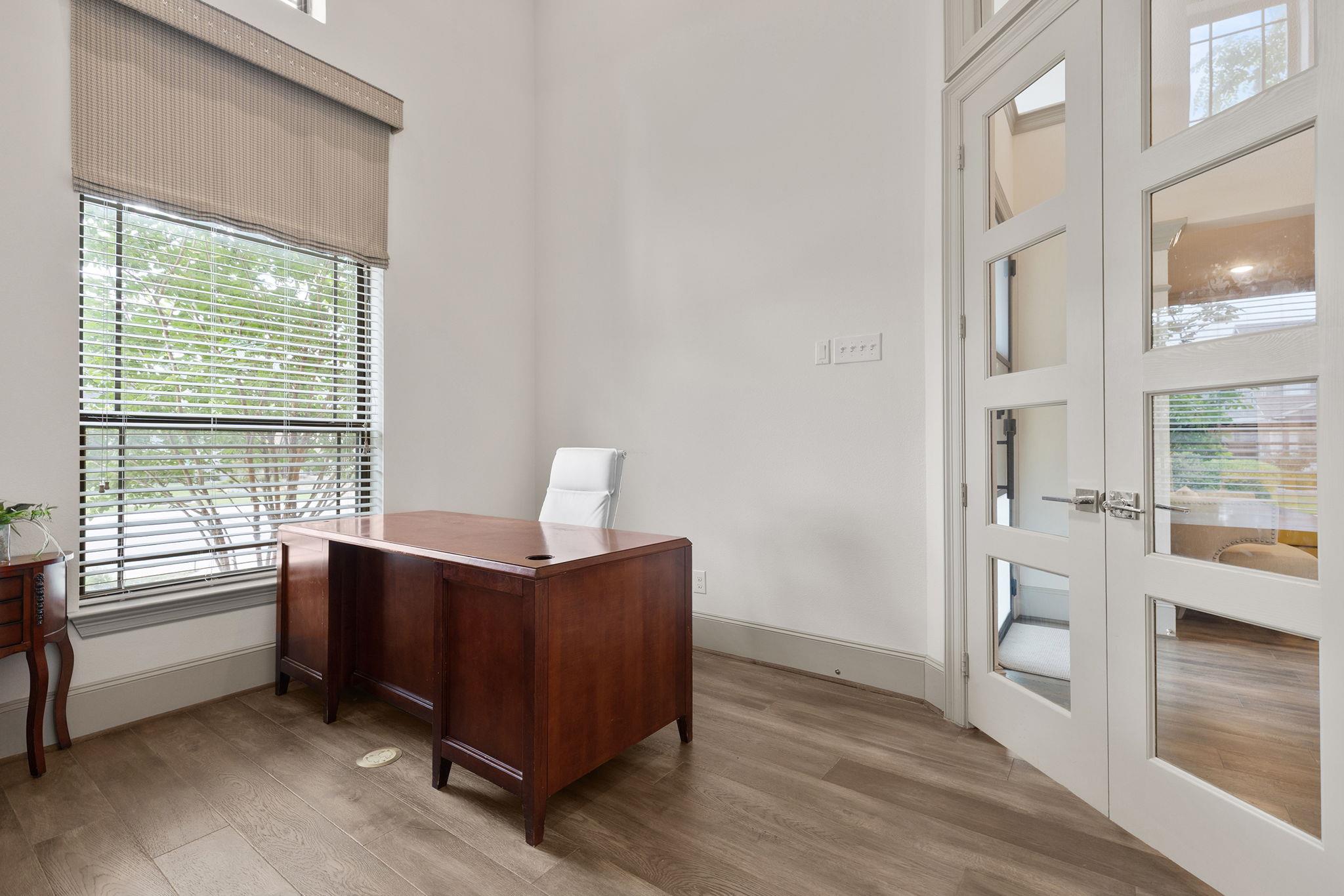 109  Leon Loop, photo 9