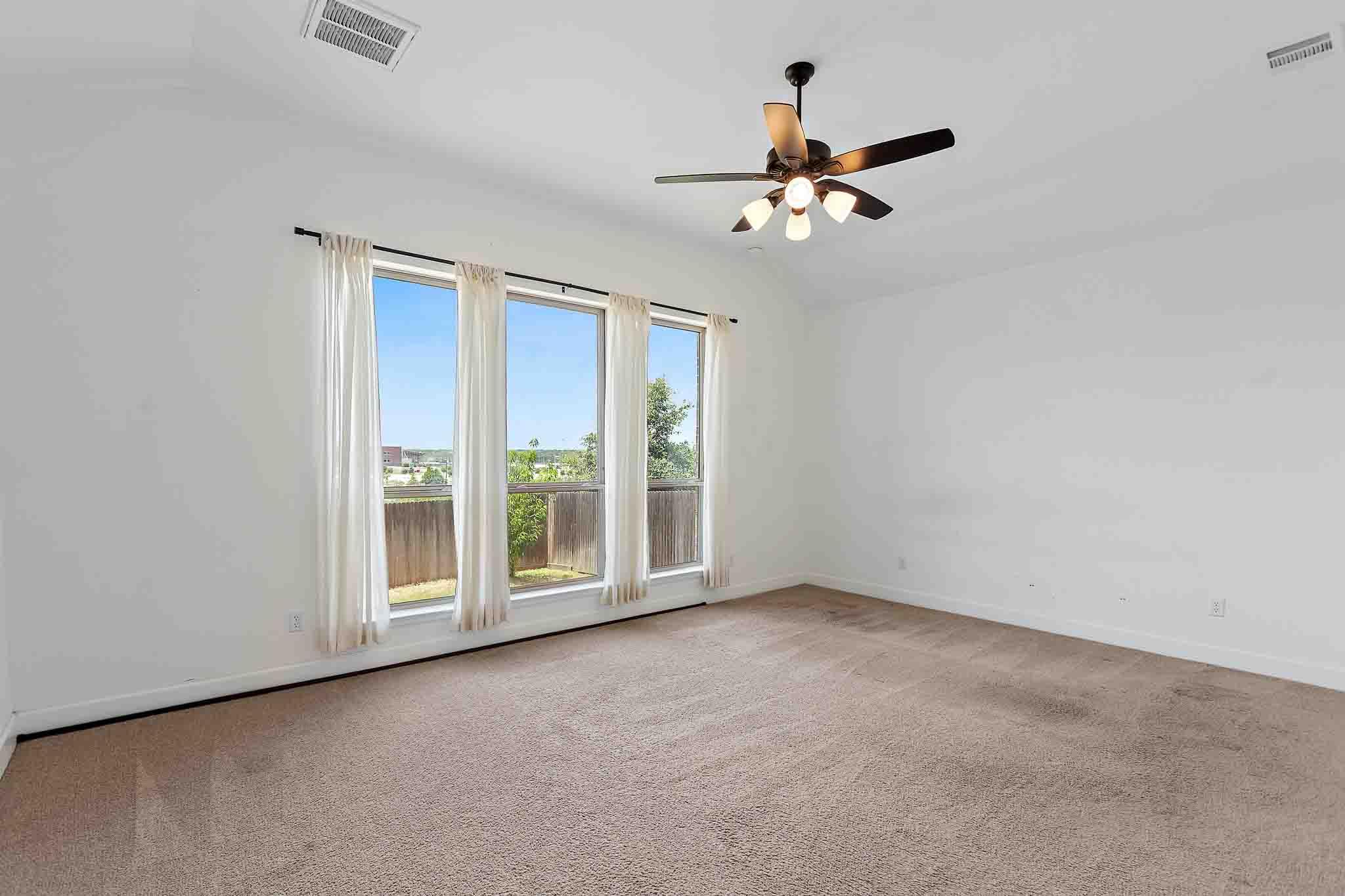 145  Cyrus Milton Dr None, photo 4