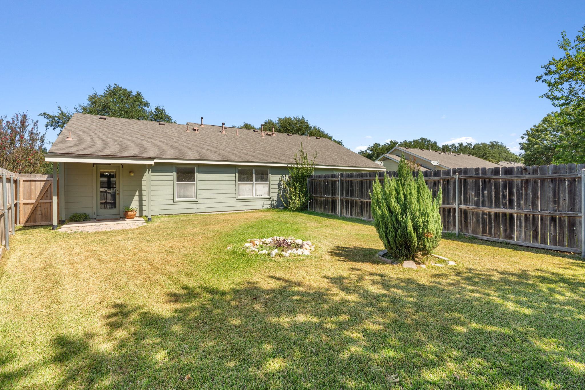 109  Prairie Springs Cv, photo 11