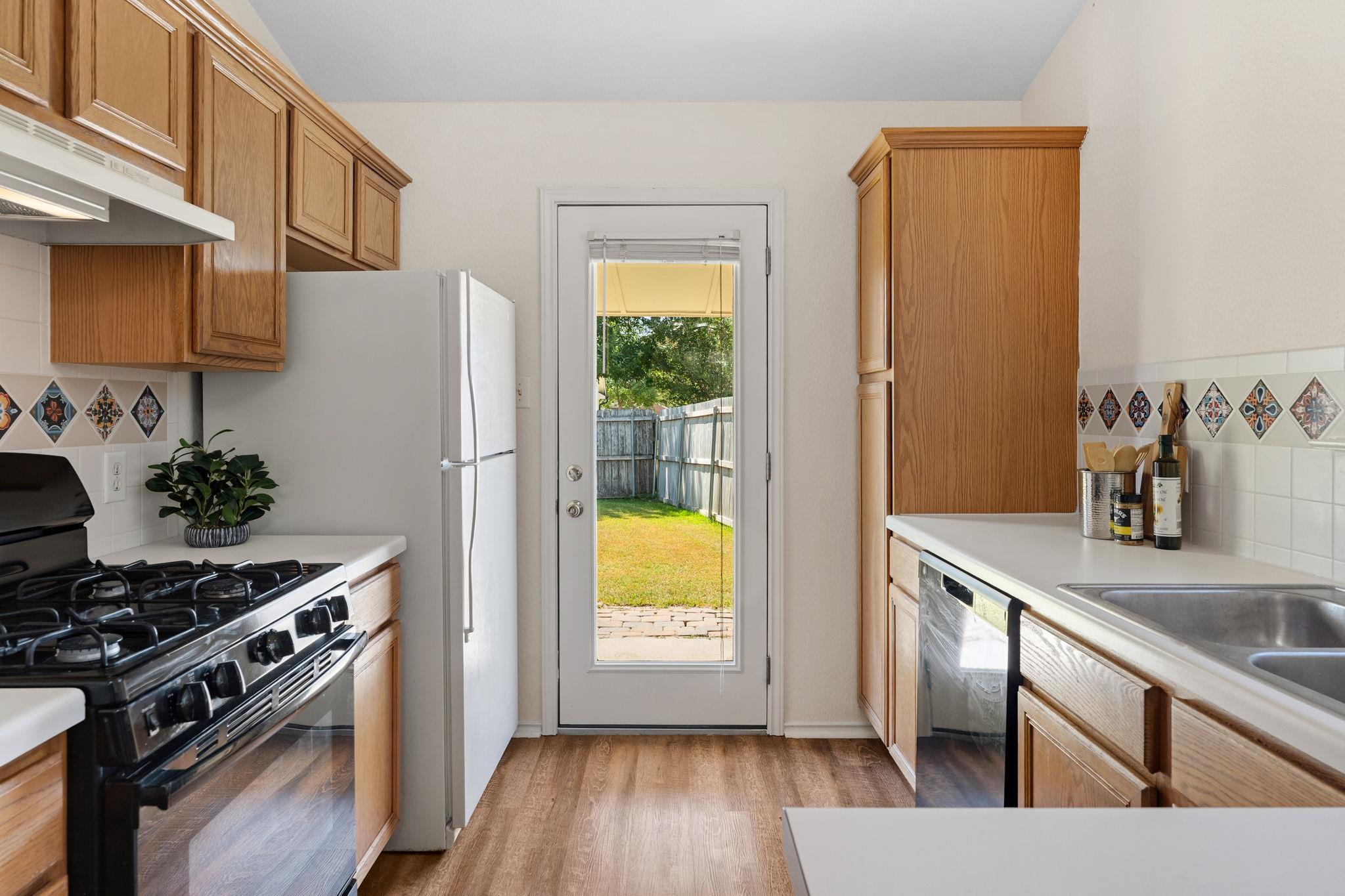 109  Prairie Springs Cv, photo 8