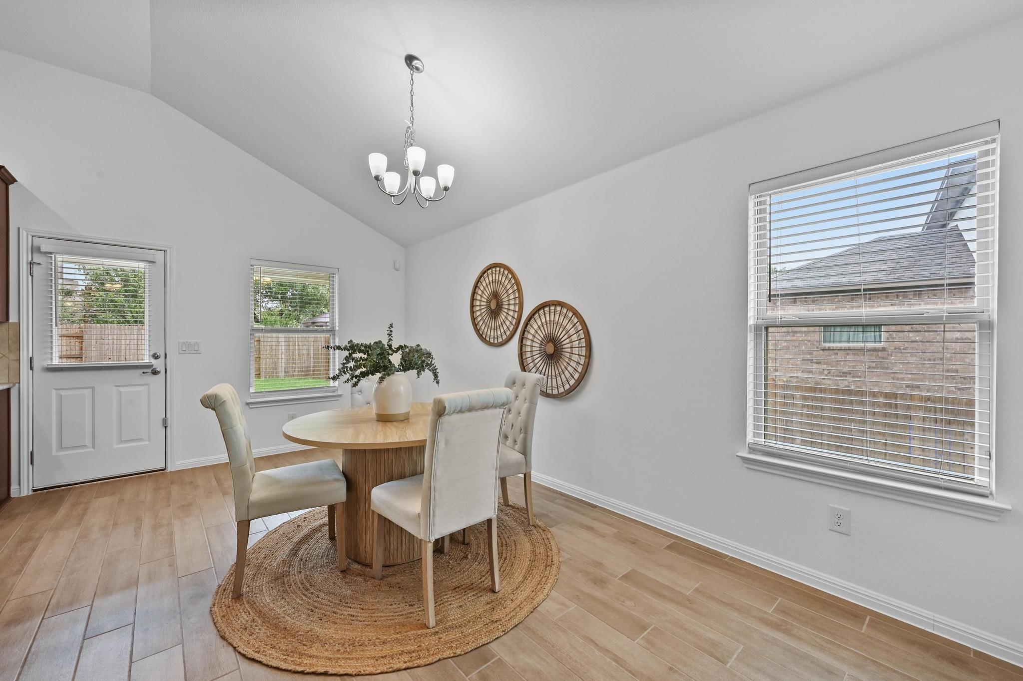 918  Valley View Dr, photo 10