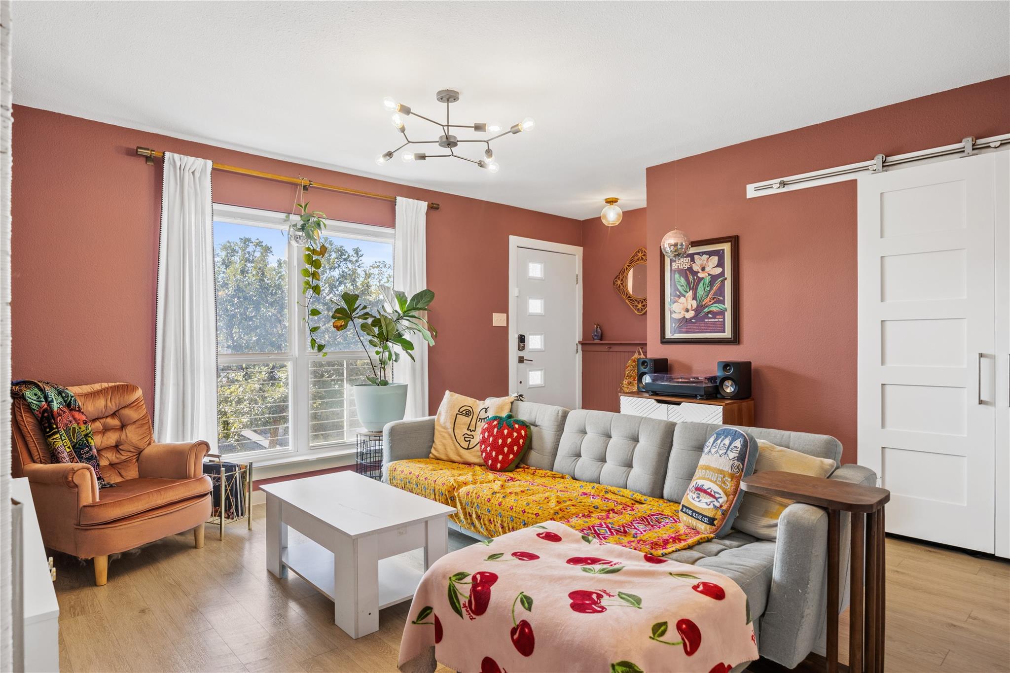 8605  Putnam Dr  #202, photo 6