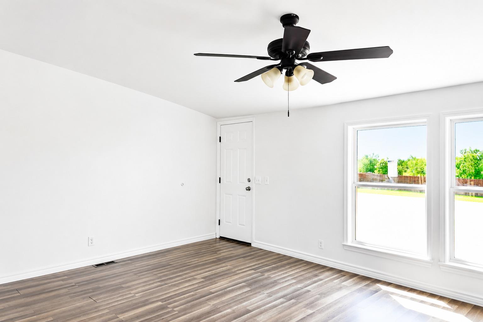 136  Alameda Dr, photo 10