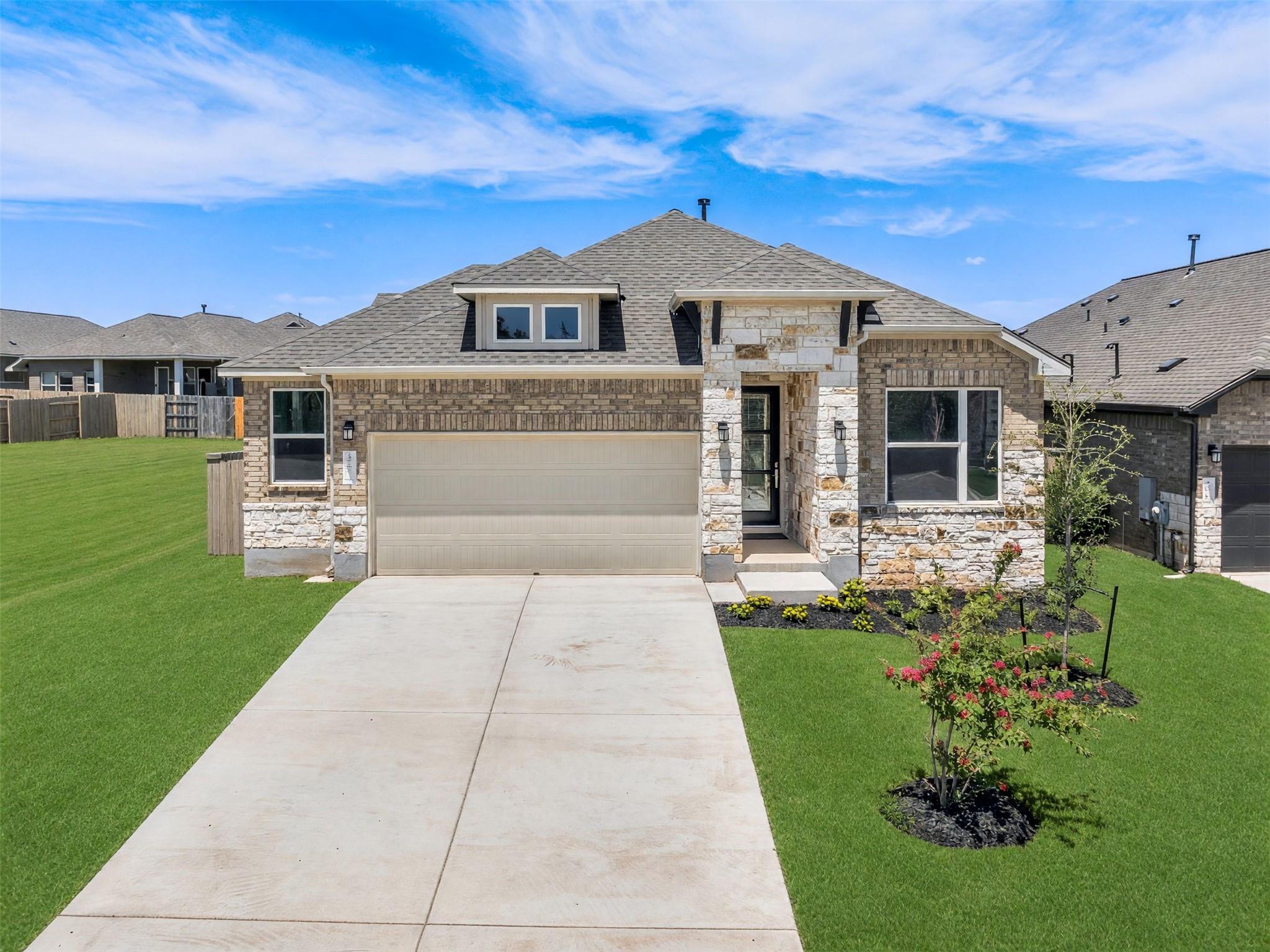 112  Salado Creek Trl, photo 2