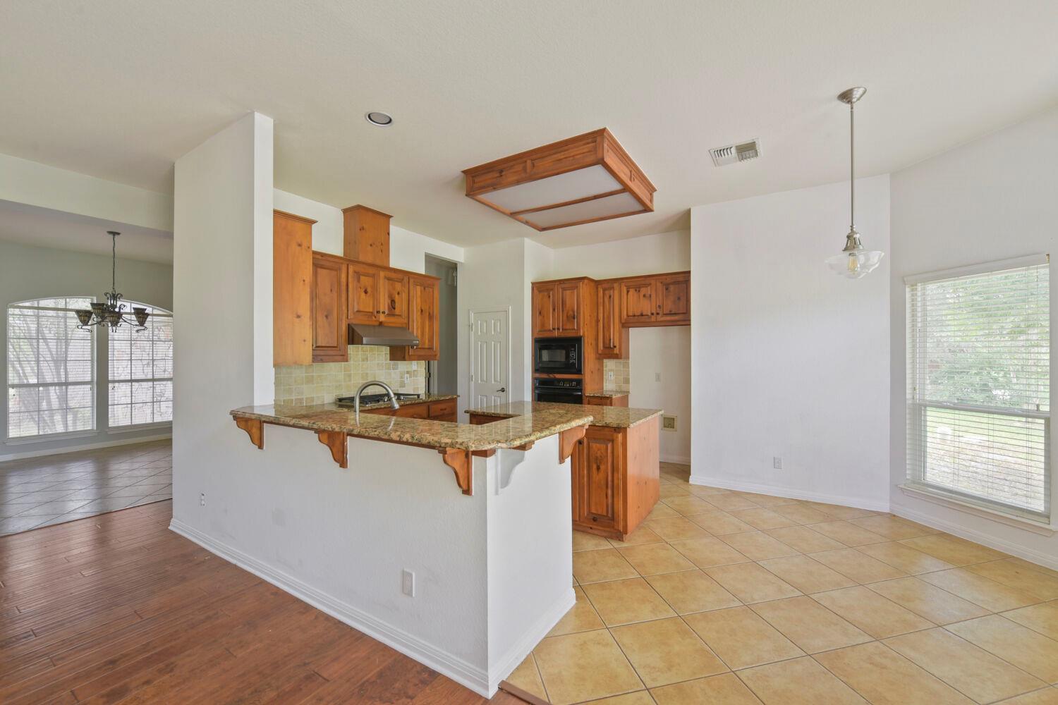 330  Humphrey Dr, photo 11