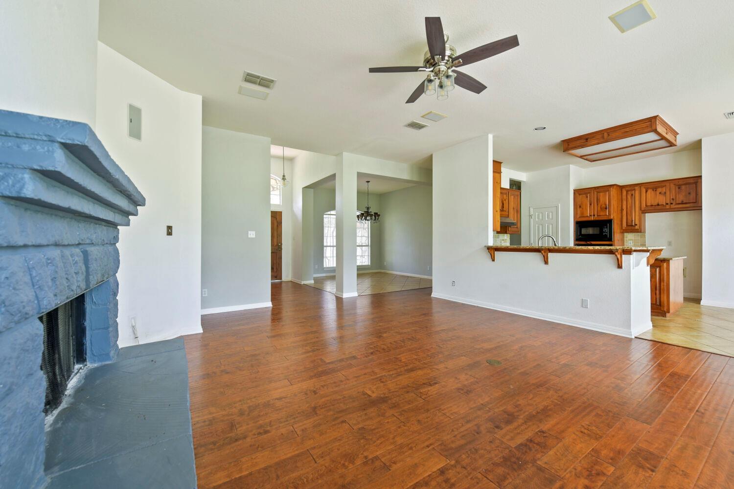 330  Humphrey Dr, photo 10